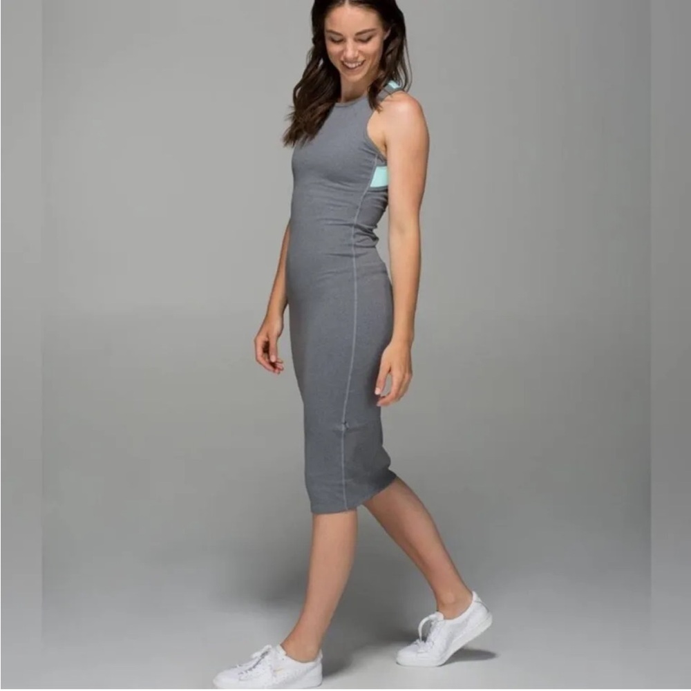 Lululemon Crossback Picnic Play Dress Gray Turquoise size 4